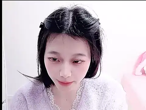 youyou-66 online show from December 17, 2025, 9:48 am