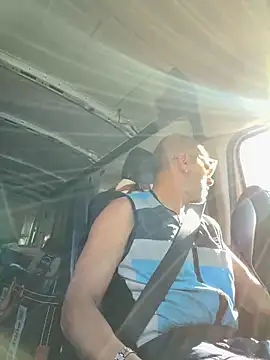 Snapshot of ValuedConcept687 chatting on December 19, 2025, 7:32 pm ValuedConcept687 online show from December 19, 2025, 7:32 pm