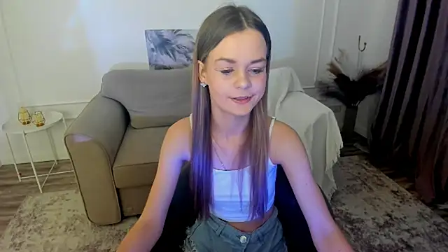 MidnighteAura online show from January 13, 2026, 6:13 pm