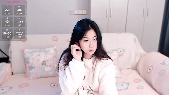 Camila-888 online show from December 18, 2025, 4:35 pm