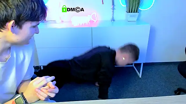 veldi to online show from January 8, 2026, 8:55 pm