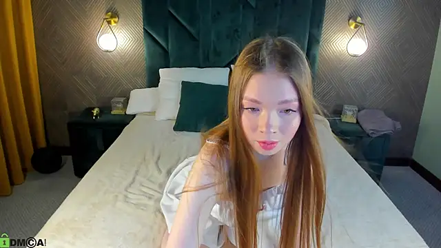 Tessa Sunn online show from December 17, 2025, 1:11 am