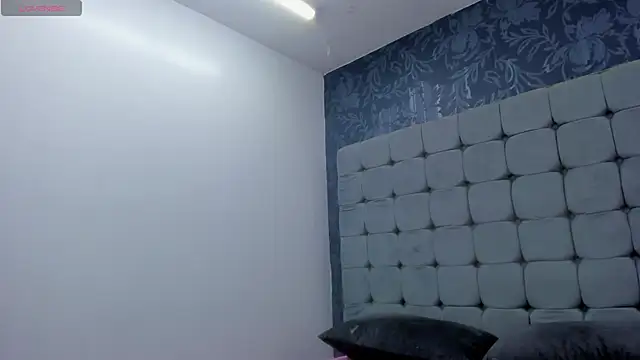 Messy Karol  online show from March 10, 2026, 3:06 pm