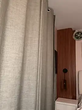 Miss dare online show from December 22, 2025, 10:12 am