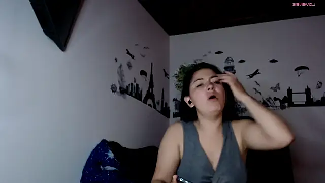 MisNicol online show from January 13, 2026, 11:15 am