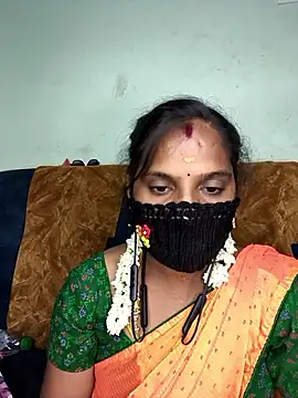 Tamil Pallavi online show from April 15, 2026, 7:58 pm