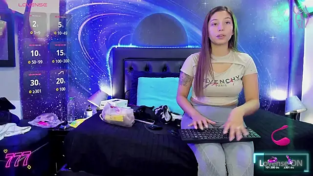 Snapshot of liittleangelss_ chatting on June 26, 2026, 7:18 pm liittleangelss online show from June 26, 2026, 7:18 pm