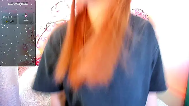 Snapshot of Ungoliant_Kiss chatting on February 14, 2026, 11:29 am Ungoliant Kiss online show from February 14, 2026, 11:29 am