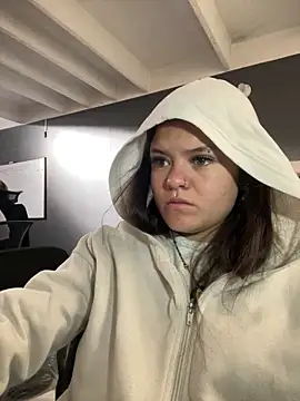 Camila Duarte2 online show from January 19, 2026, 1:26 pm