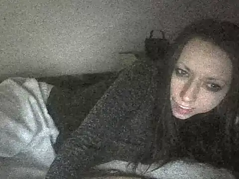 EllaIonela97 online show from January 8, 2026, 3:09 am