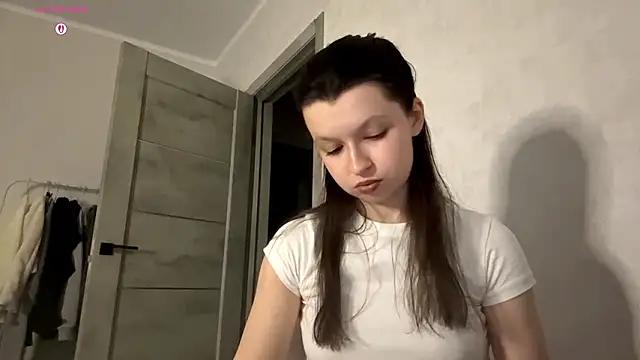 EllieBerrie online show from February 24, 2026, 2:48 pm