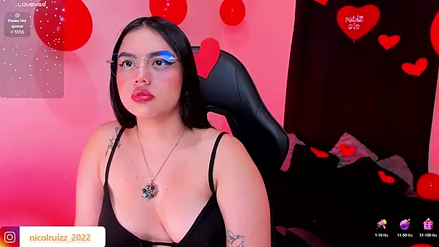 Snapshot of Nicolle_Ruizz chatting on February 15, 2026, 10:36 am Nicolle Ruizz online show from February 15, 2026, 10:36 am