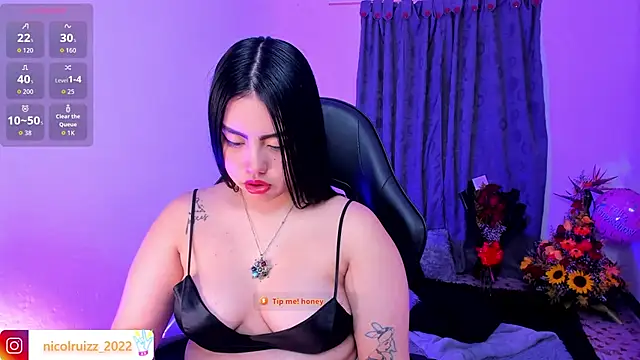 Snapshot of Nicolle_Ruizz chatting on February 26, 2026, 10:36 am Nicolle Ruizz online show from February 26, 2026, 10:36 am