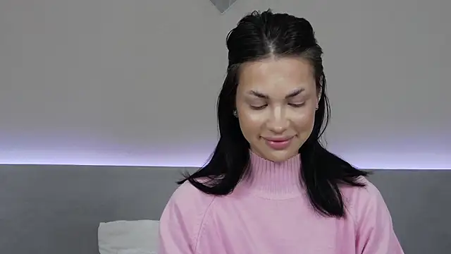 RachaelMils online show from January 13, 2026, 3:56 am