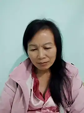 Lili-123k online show from December 14, 2025, 1:05 pm