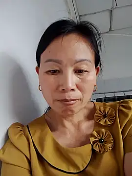 Lili-123k online show from February 7, 2026, 8:18 am