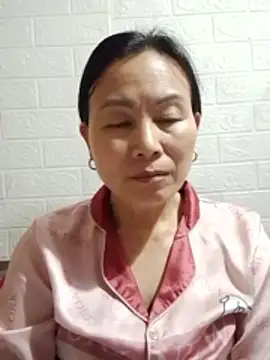 Lili-123k online show from February 20, 2026, 6:10 am