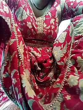 Snapshot of Karisma_ji chatting on May 23, 2026, 5:56 am Karisma ji online show from May 23, 2026, 5:56 am