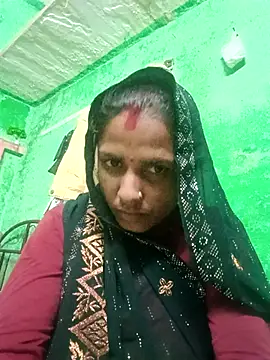 Hotgirl AN online show from February 1, 2026, 3:43 pm