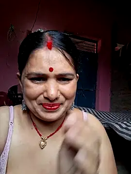 Your-shreya143 online show from June 1, 2026, 10:28 am