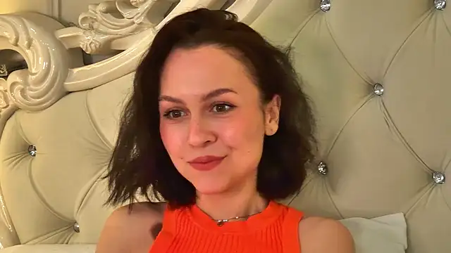 Snapshot of MonicaMercer chatting on February 3, 2026, 7:46 am MonicaMercer online show from February 3, 2026, 7:46 am