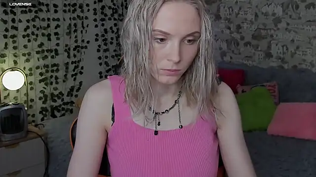 Gina Gina love online show from May 28, 2026, 1:03 am