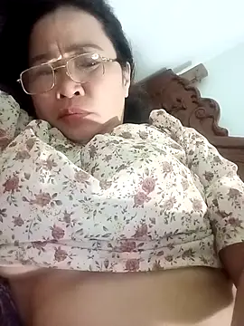 Sexfullx online show from January 6, 2026, 5:33 am