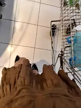 Snapshot of Miky_Lyn chatting on February 6, 2026, 5:56 am Miky Lyn online show from February 6, 2026, 5:56 am