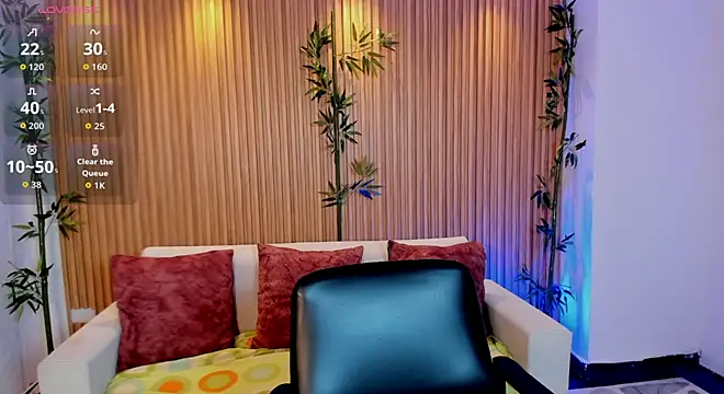 TiffanyHoustton online show from March 31, 2026, 11:54 am