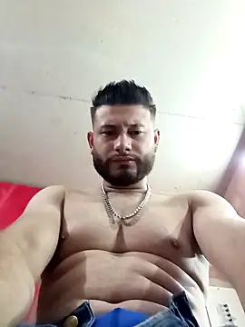 Snapshot of MaxSteel_x chatting on December 4, 2025, 2:54 am MaxSteel x online show from December 4, 2025, 2:54 am