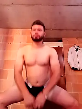 MaxSteel x online show from December 15, 2025, 1:15 pm