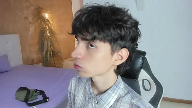 Snapshot of CONNOR_STONNE_ chatting on February 26, 2026, 7:24 pm CONNOR STONNE online show from February 26, 2026, 7:24 pm