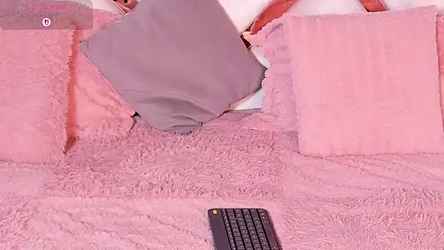 Snapshot of jessicastonne1 chatting on July 11, 2026, 1:08 am jessicastonne1 online show from July 11, 2026, 1:08 am