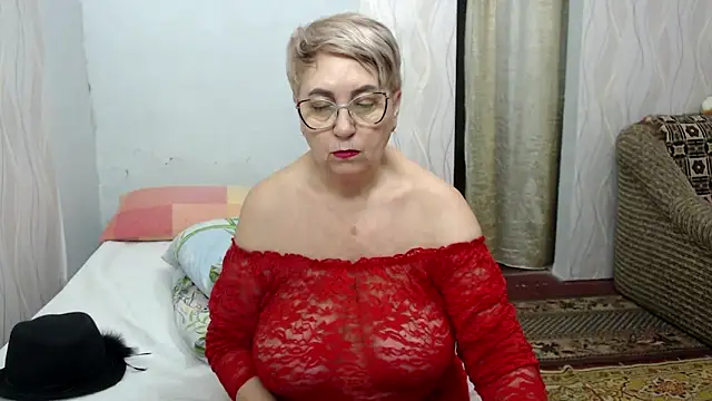 MargaretStar1 online show from March 9, 2026, 5:17 pm