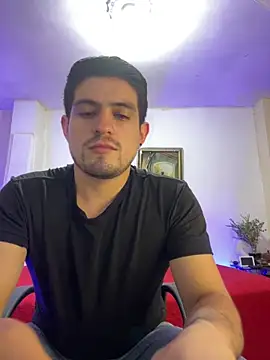 williamsmiiths16 online show from February 7, 2026, 3:10 am