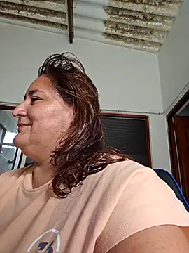 VioletBruces online show from April 5, 2026, 8:28 pm