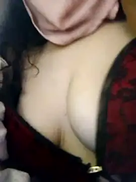 Snapshot of Almas-arabic chatting on February 22, 2026, 1:42 pm Almas-arabic online show from February 22, 2026, 1:42 pm