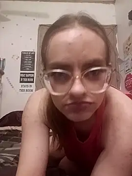 snowbird1117 online show from February 7, 2026, 11:36 am