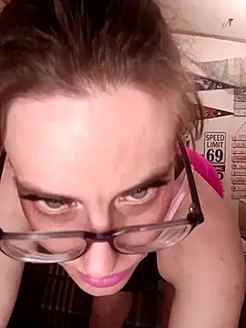 snowbird1117 online show from March 20, 2026, 7:46 am