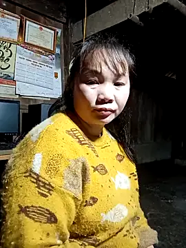 ava-dellght online show from February 10, 2026, 2:26 am