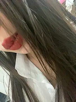 Snapshot of yaqing666 chatting on February 8, 2026, 11:24 am yaqing666 online show from February 8, 2026, 11:24 am