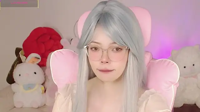 Miyeoonn online show from April 18, 2026, 6:06 am