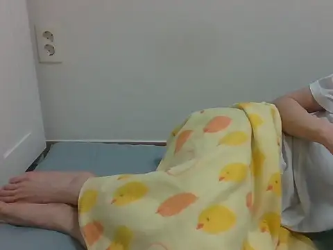 dongjun21 online show from February 25, 2026, 10:58 am