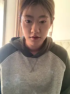 Ayangyang-baby online show from December 3, 2025, 7:38 am