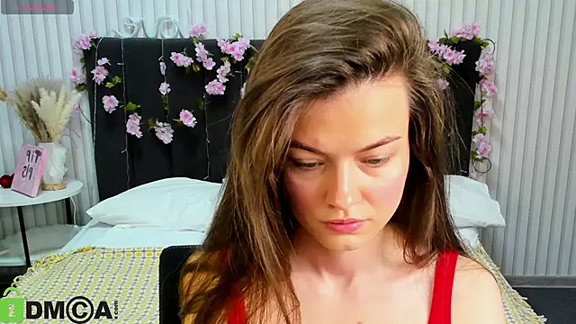 Graceee  online show from April 17, 2026, 3:20 am