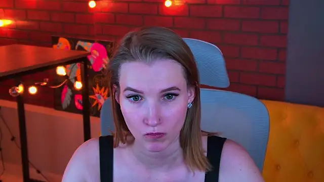 Megan Rodgers online show from December 20, 2025, 10:17 pm