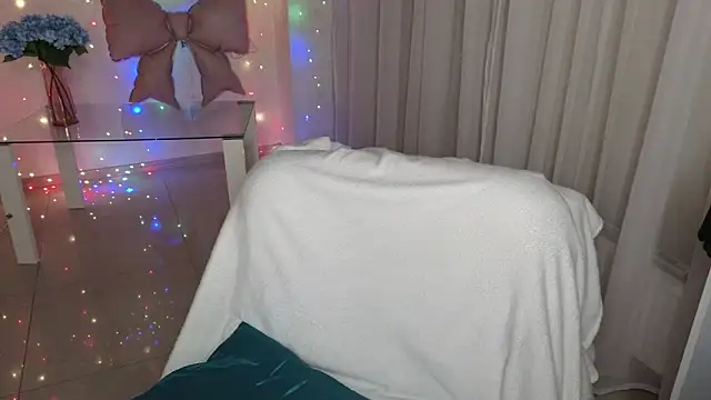 Deborah lowe online show from February 17, 2026, 4:13 pm