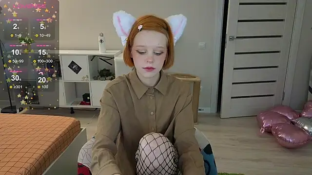 Lace Thrill online show from February 25, 2026, 7:34 pm