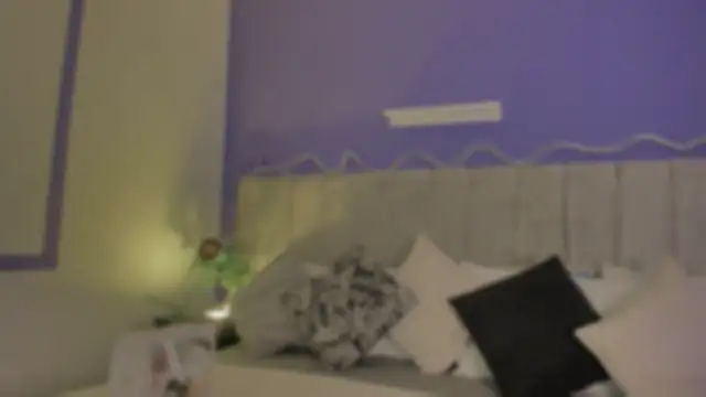 Aura sun online show from March 26, 2026, 12:22 pm