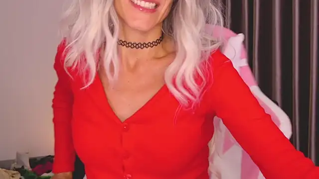 betty xoxoo online show from June 5, 2026, 12:22 pm